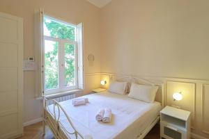 Stylish and Cozy 1BR Apt Vera Tbilisi - by Wehost