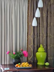 Palm Grove Apartments