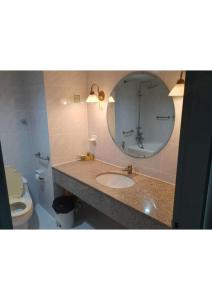 Omni Tower Nana- Fully Furnished Apartments Bangkok