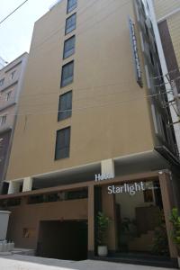 Hotel Starlight by Avana, 400m from US Consulate Hyderabad