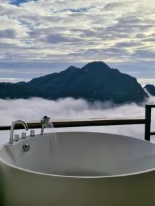 Phahee valley ผาฮี้วัลเล่ย์