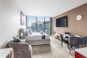 Citylight Studio - Elevated Comfort on Spencer St