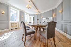 6 Angel Hill, Bury st Edmunds