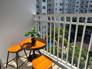 Shore Residences Apple Room near Airport, MOA & SMX by Prime Stay Room 624