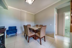 Novo Centro 305 - Apartamento Aconchegante em Bombas