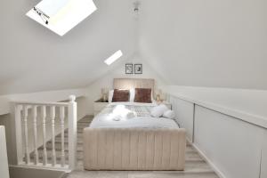 Modern City Apartment in London