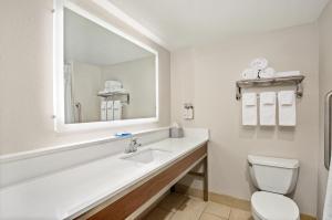 Holiday Inn Express & Suites Kings Mountain - Shelby Area by IHG