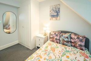 HEART OF KENSINGTON AND CHELSEA,2 bedr