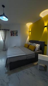 Stylish 2BD 2Bath Regency towers