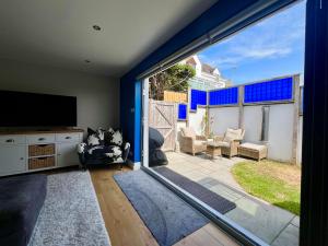 Pufflings, Padstow Coastal Cottage, Free Private Parking