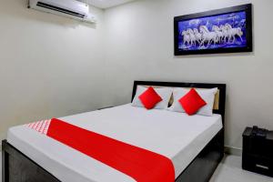 Collection O Kurnool Bus Stand RR Residency