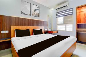 Hotel O Market Road Ernakulam