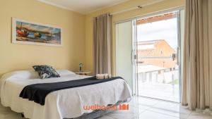 Casa em Iguaba Grande com piscina 300m da lagoa