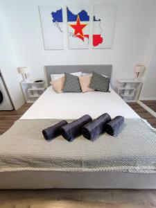 Cool studio by the palace