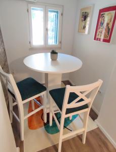 Cool studio by the palace