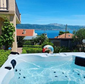 Villa Mala - Pool - Jacuzzi - 5 min. zum Meer