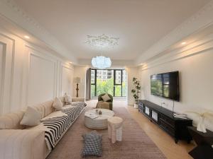 EHUB - Shanghai Garden High Quality Apartment near the Bund