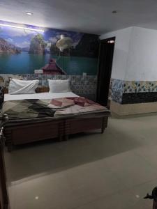 Hotel Apple Rose Near Harish Dhaba