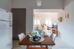 Céntrico, Espacioso y Muy Bien Equipado: "Tu Hogar Temporal en la Ciudad de Mendoza"