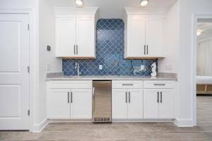 Phoenix Gulf Shores II 2001 condo