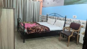 Hotel Apple Rose Near Harish Dhaba