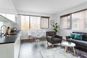 Abbott House by Viridian Apartments