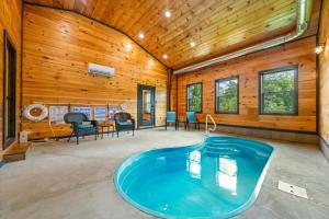 Heavenly Splash By Colonial Properties