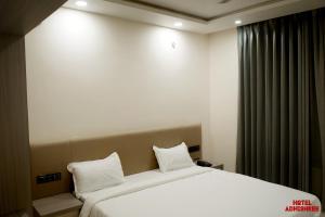 Hotel Adhishree