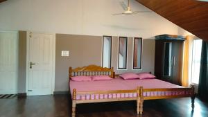 Cottage on Riverside