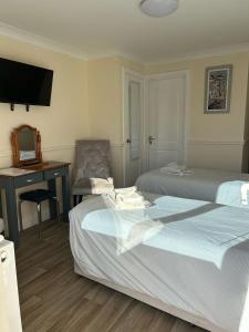 Halfway House Inn Country Lodge