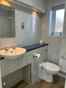 Halfway House Inn Country Lodge