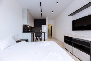 Nyvky Like Home - Нивки Парк - Студія 40-1