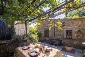 Sophisticated 1BR Apartment in Florence countryside