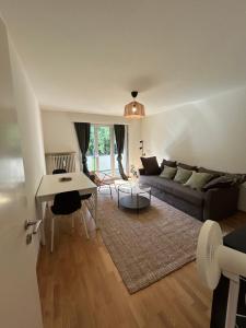 Plain & Practical Zurich Apartment