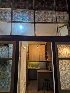 Authentic Old Tbilisi Apartment - Narikala & Shardeni