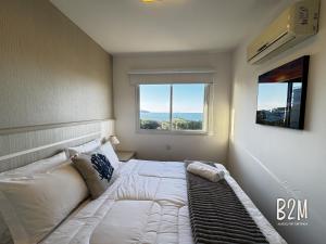 Vista mar, completo, luxuoso e amplo em homeclub