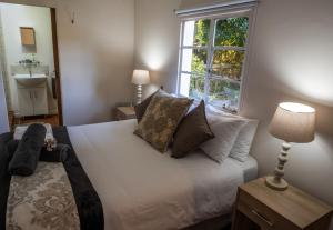 Natures Way Bush Pig Cottage