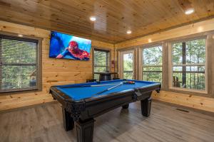 Moonrise Pool Lodge by American Patriot Getaways