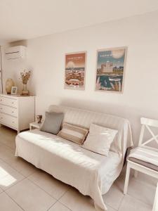 Les Soleillades - T2 cosy pour 4 pers - Piscine, parking privé, à 100m de la plage - LaConciergerieByNina