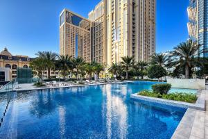 Stylish 1BR Apartment at Meera Tower