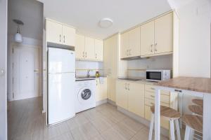 Apartamentos Currus Los Caballos