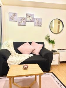 The Solaris Point with Pool View