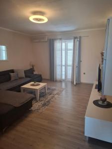 Royal Apartments Sandra