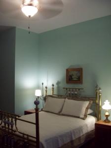 Large Historic Downtown Loft - Rear