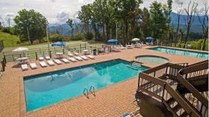 Terrace Garden Manor by American Patriot Getaways
