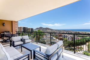Golf Resort Condo with Ocean Views at Cabo Quivira - Apartments, Cabo San Lucas