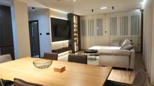 POOL RESORT Vila Lena - KING SIZE Apartman 12