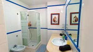 SUNNY 1Bed APARTMENT WITH OCEAN VIEW ON THE 1st COASTLINE