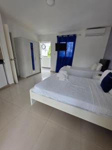 Adventure Apartments Sleep & Go Excursions Deals