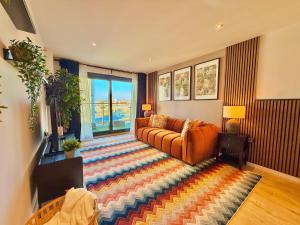 Luxury Property, Prime Location, Free Parking